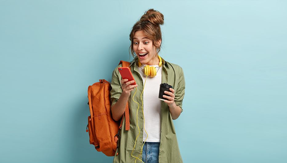 TÜRK TELEKOM 1 GB değerinde hediye anında cebine gelsin!